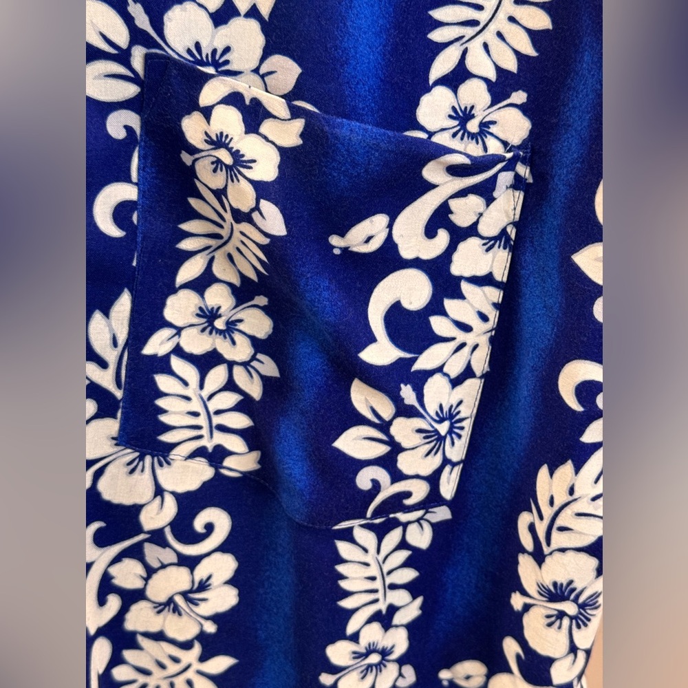 ULUWATU Bali island men’s blue white floral casual button down Hawaiian shirt XL - Picture 3 of 16